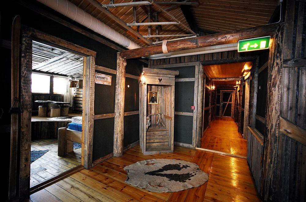 Basecamp Hotel Longyearbyen Dış mekan fotoğraf